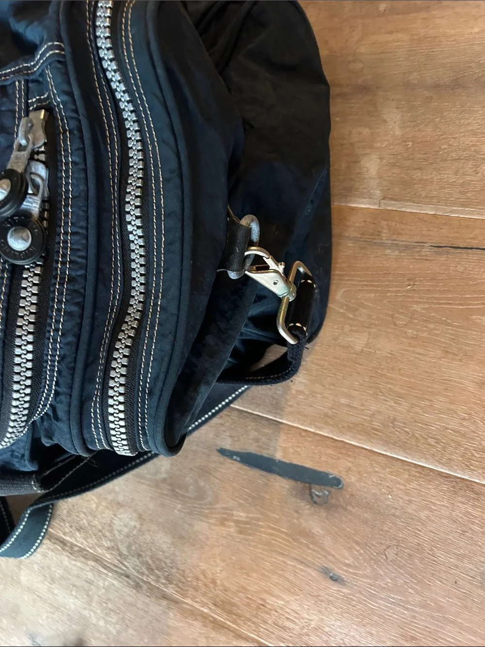 Black Men's Canvas Duffel Bag with Shoulder Strap